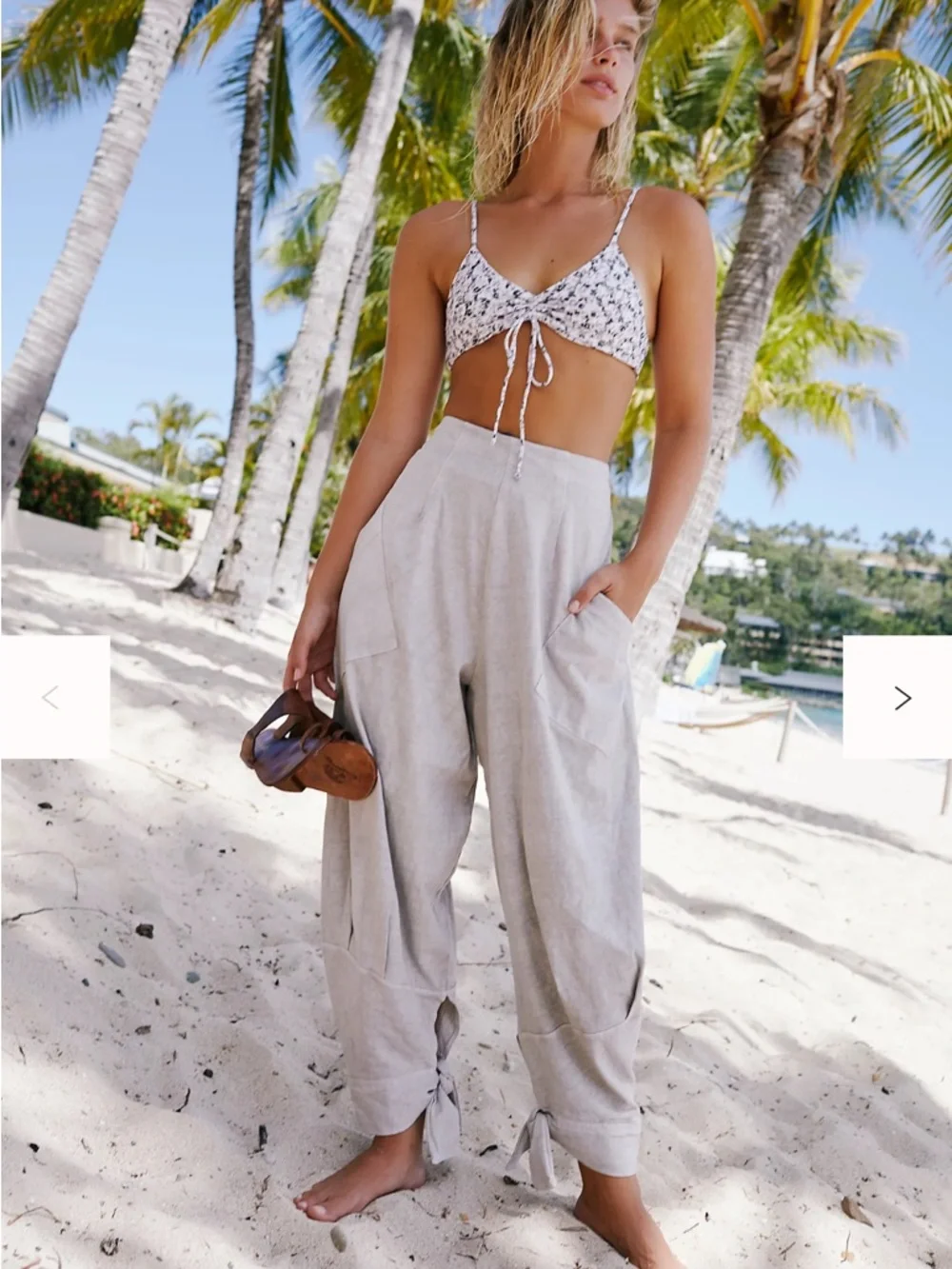 Free People Beach Stunner Pants. Size: Large - Picture 6 of 16
